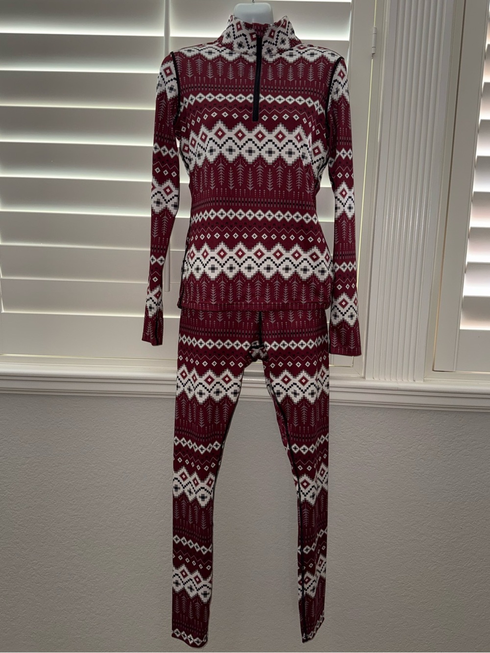 ALP N ROCK Kari Base Layer Top & Leggings Size Small Burgundy Red Fair Isle